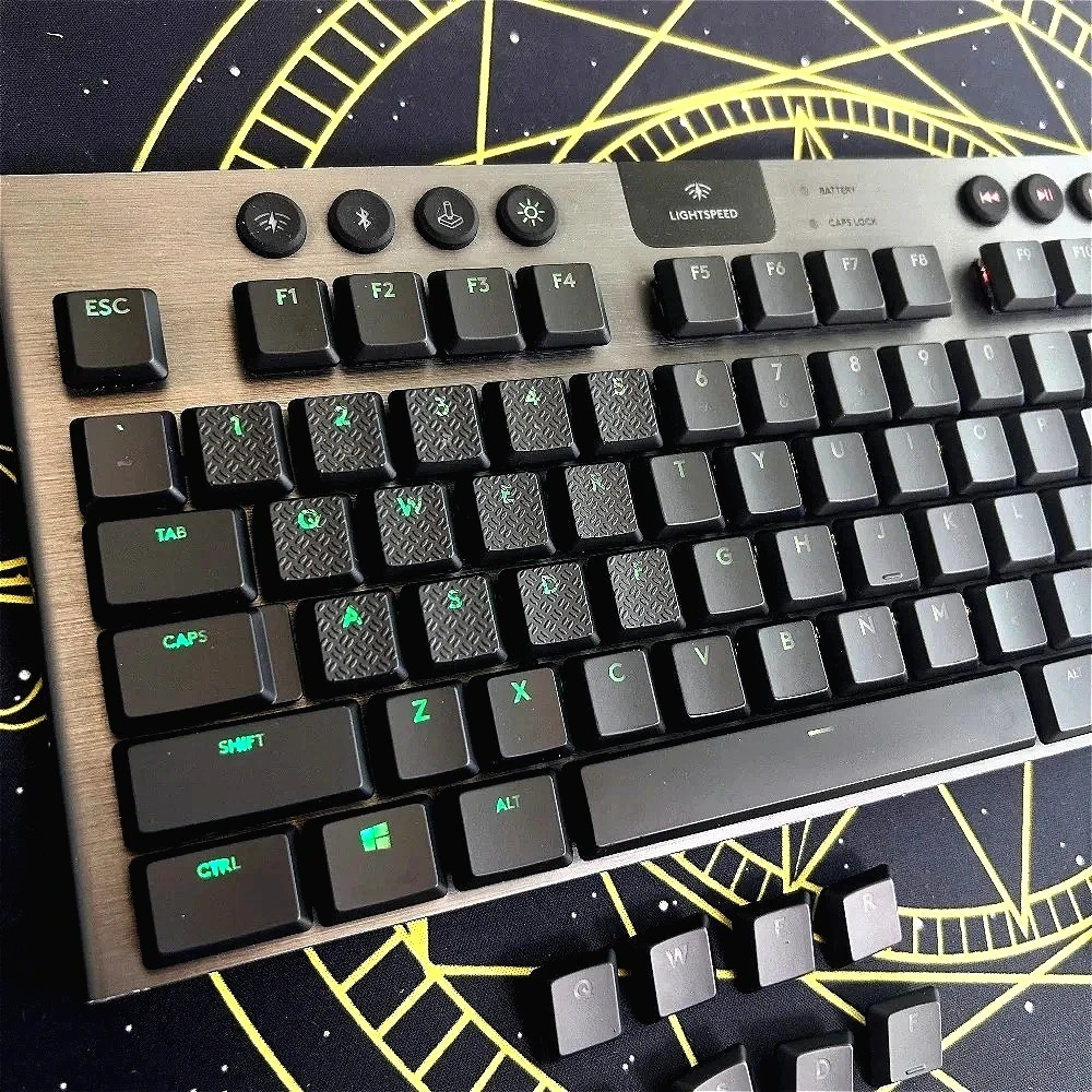 Texture Tactility Backlit Keyc - مراجعة Gaming Keyboard Tkl وسعره