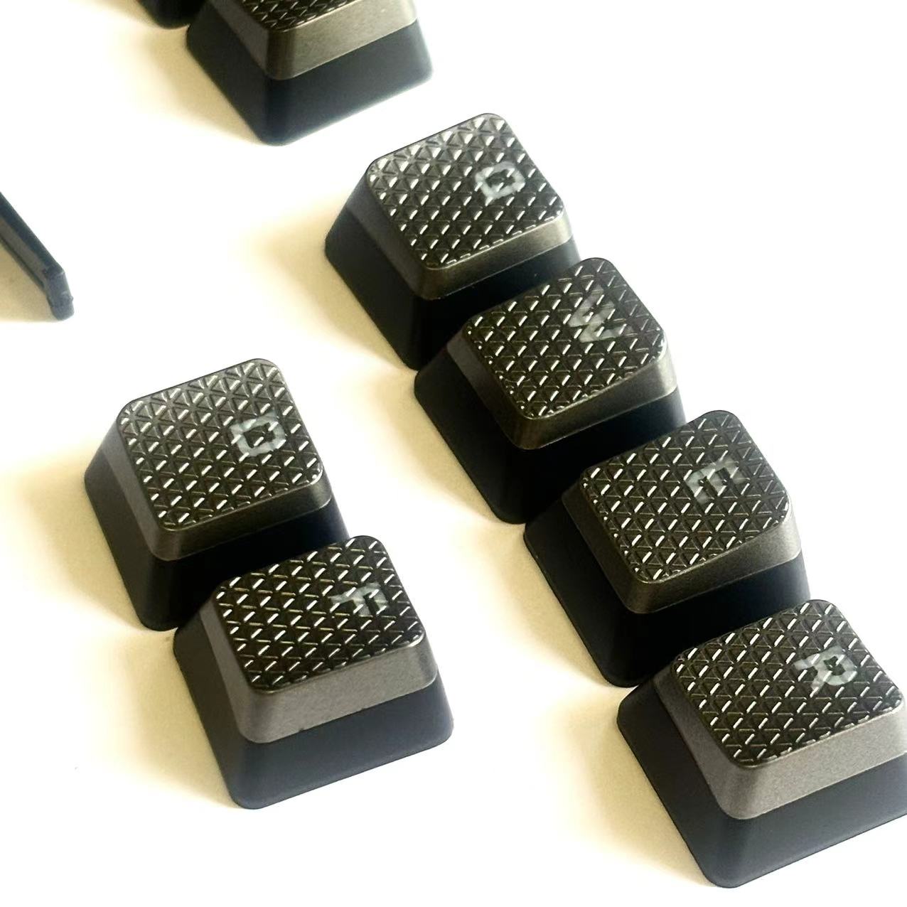10 Backlit Keycaps for Corsair - مراجعة Gaming Keyboard Corsair وسعره